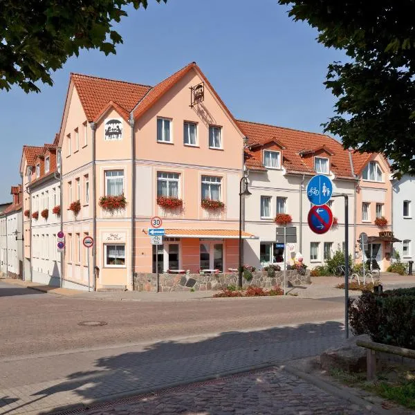 Hotel Für Dich, hotel a Waren