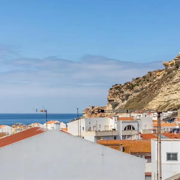 Carepa SUITES, hotel i Nazaré