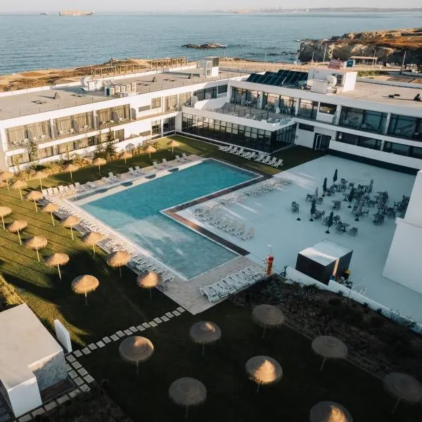 Porto Covo Praia Hotel & SPA, hotel din Sines