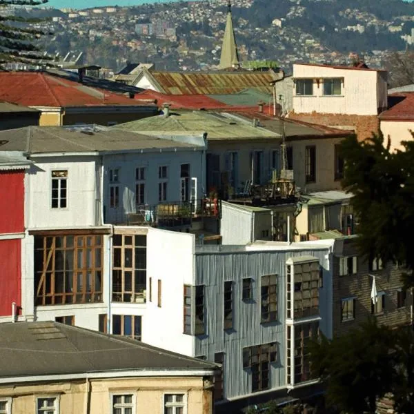 Hotel Latitud 33º Sur, hotel in Valparaíso