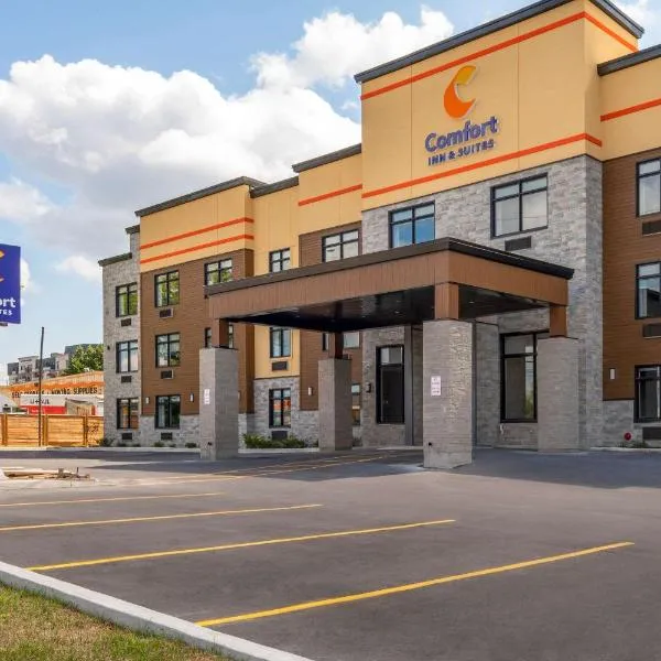 Comfort Inn & Suites, hotel em Kingston