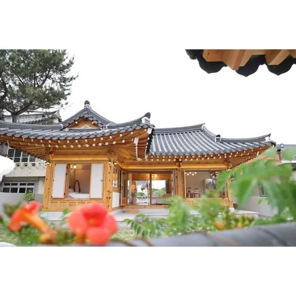 Gyeongju Hanok Sohwa, hotel v destinaci Kjongdžu