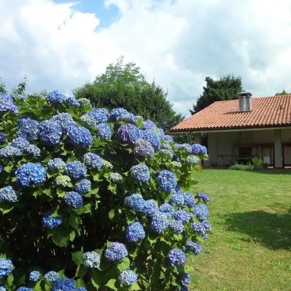 B&B Cuei di Baret, hotel v destinaci Feletto Umberto