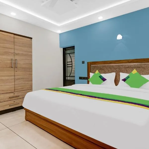 Treebo Pushpak Service Apartment, hotel di Cochin