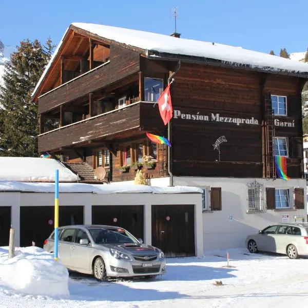 Pension Mezzaprada, hotel a Arosa