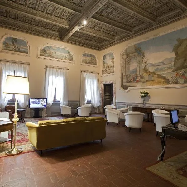 Palazzo Carletti, hotel v Montepulcianu