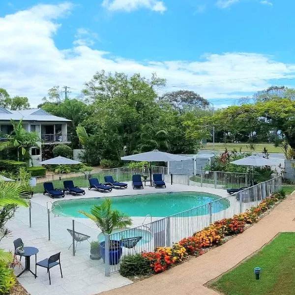 Noosa River Retreat Holiday Apartments: Noosa Heads şehrinde bir otel