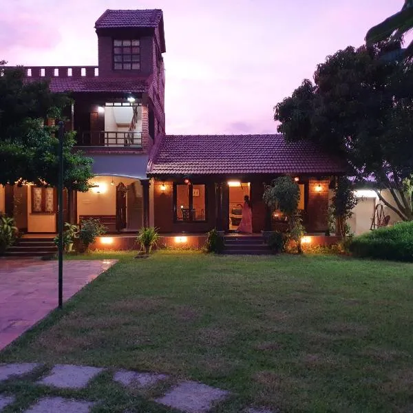 Anchorage - Mesmerizing villa with lawn, BB court, ξενοδοχείο Mahabalipuram