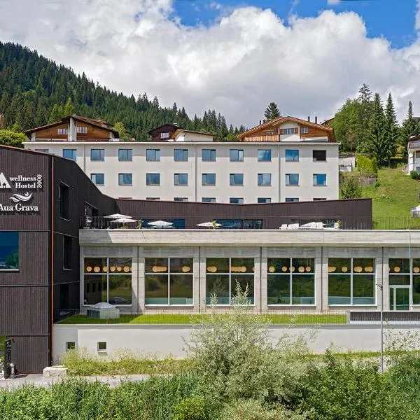 wellnessHostel3000, hótel í Lenzerheide