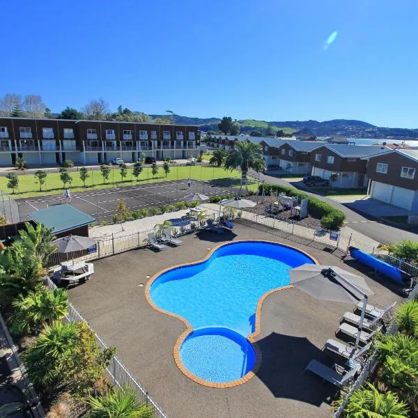 Oceans Resort Whitianga, hotel di Whitianga