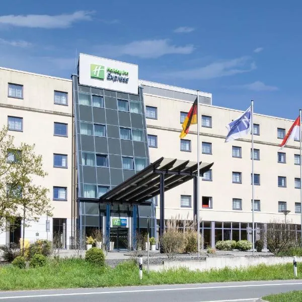 Holiday Inn Express Frankfurt Airport, an IHG Hotel, hotell Mörfelden-Walldorf