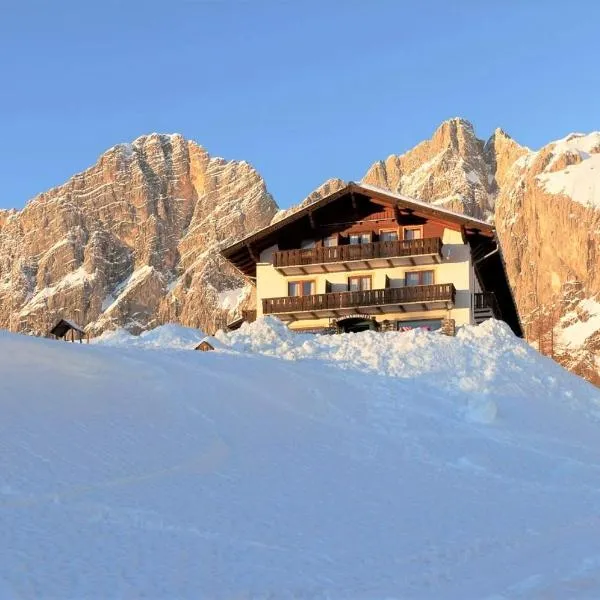 Berghotel Türlwand, khách sạn ở Ramsau am Dachstein