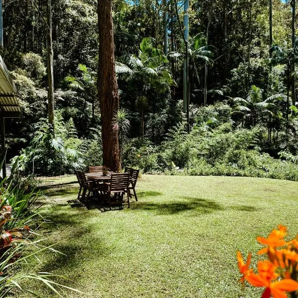 Tallowwood Cottage, hotel di Coffs Harbour