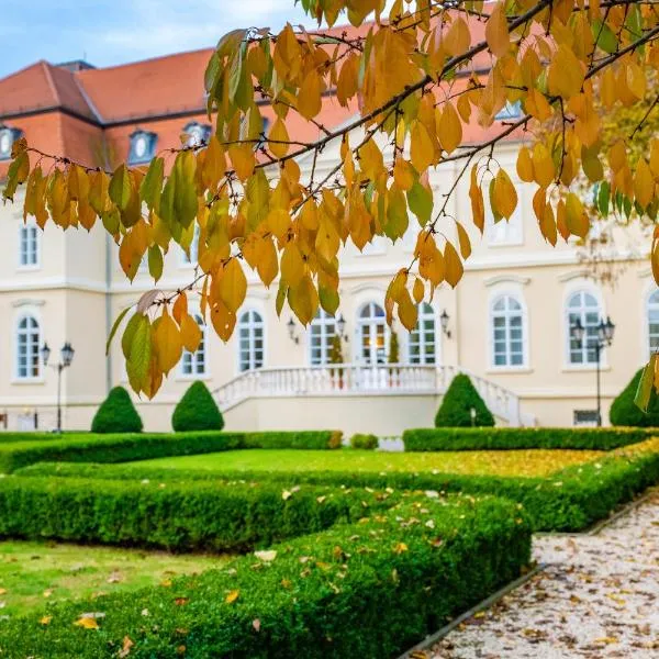 La Contessa Castle Hotel, hotel v destinácii Bánkút