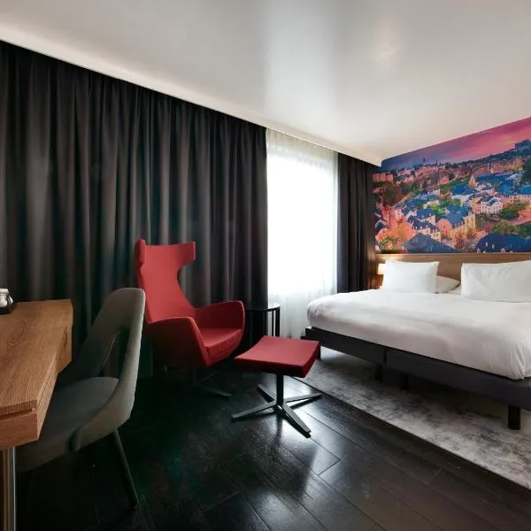 Park Inn by Radisson Luxembourg City، فندق في Luxembourg