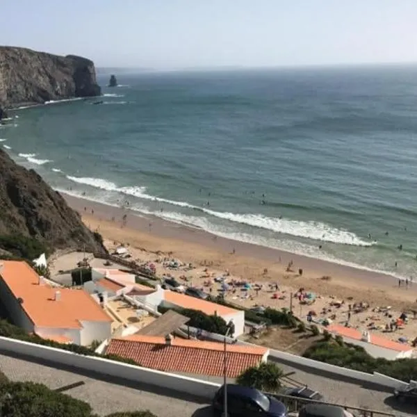 Sun & Surf Flat Arrifana Beach, hotel u gradu 'Aljezur'