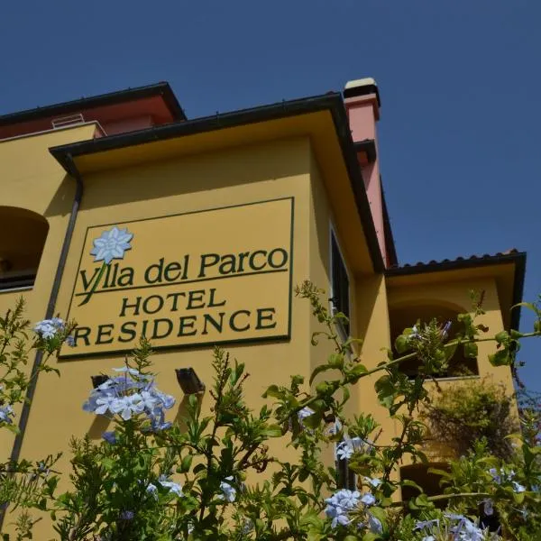 Hotel Villa Del Parco – hotel w mieście La Maddalena