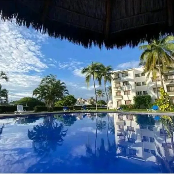 Magnifico Departamento, cocina equipada, 2 Recamaras 2 Baños , hasta 6 Personas, 3 albercas, playa a 50 mts wifi, aire acondicionado, hotel v destinácii Manzanillo