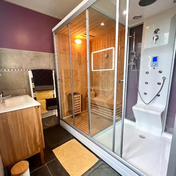 * La Maisonette * avec Sauna & Hammam privatifs, hotelli kohteessa Nevers