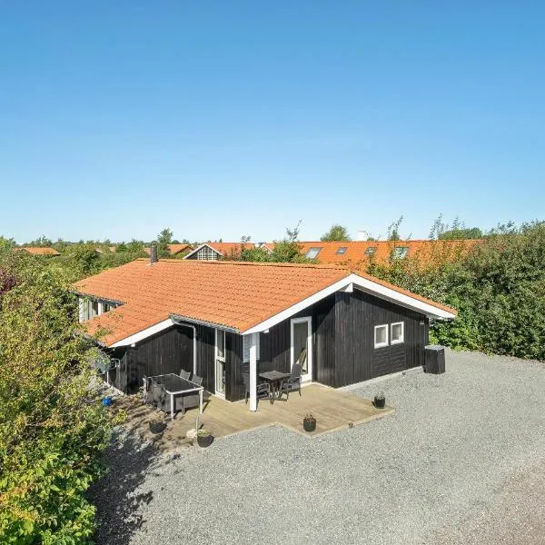 Gorgeous Home In Væggerløse With Sauna, hotel a Nykøbing Falster