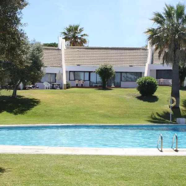 Mouragolf 3 bedroom townhouse, hotel u Vilamouri