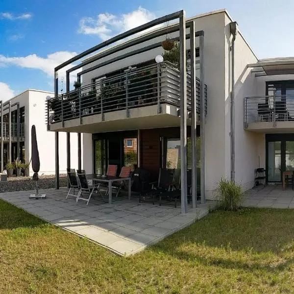 Ferienwohnung MeerBlick OG, hotel em Altefähr