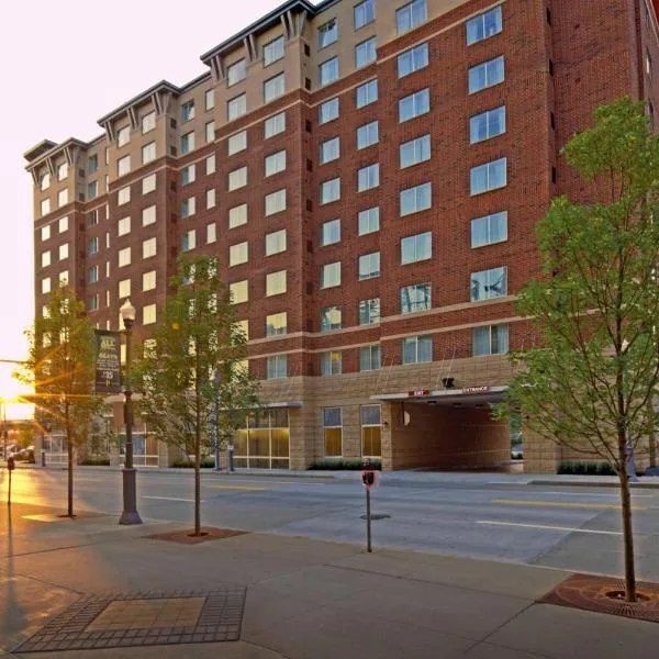 Residence Inn Pittsburgh North Shore, hotel sa Pittsburgh