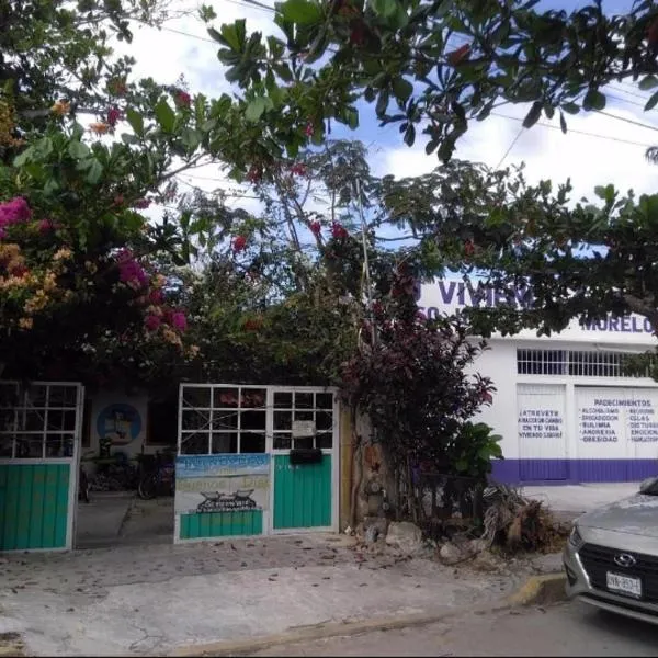 Buenos Días Guest House, ξενοδοχείο σε Puerto Morelos