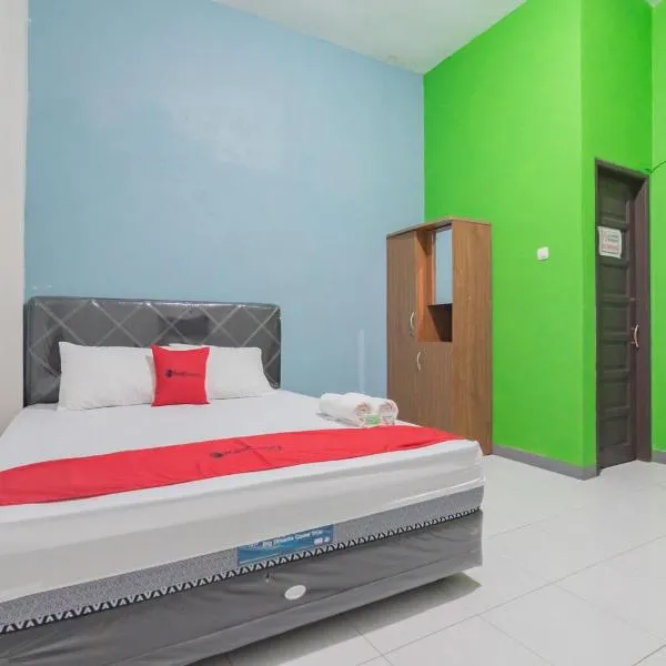 RedDoorz Syariah near Jalan Jakarta Samarinda, hôtel à Samarinda