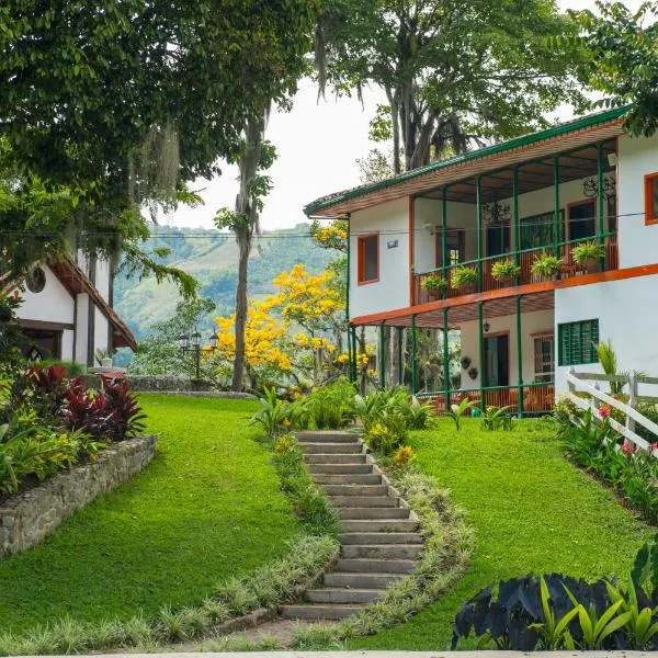 Hacienda Charrascal Coffe Farm, hotel sa Neira