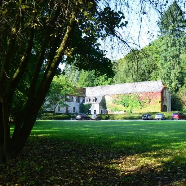 Hotel Le Moulin Des Ramiers, hotell i Anhée