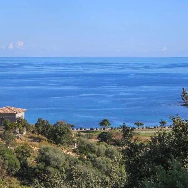 Villa Vista Mare Favone, hótel í Favone