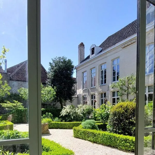 appartement in b&b de Corenbloem centrum van Brugge, hotel in Brugge