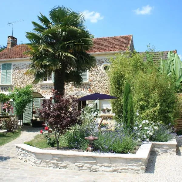 Chambres d'Hôtes Le Petit Nailly, hotel din Trappes