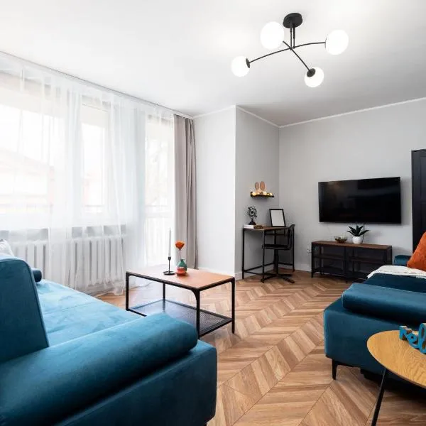 Apartament Friends - darmowy Parking, blisko centrum - by Kairos Apartments, hotel u gradu 'Gliwice'