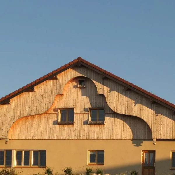 Ferme-Auberge du Rondeau, hotel di Ornans