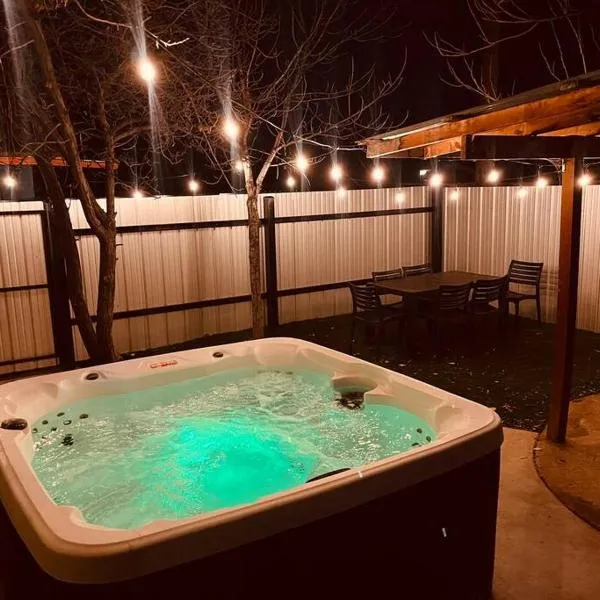 Prickly Pear at Cactus Flower-HOT TUB-Pet Friendly-No Pet Fees! – hotel w mieście Rio Rancho