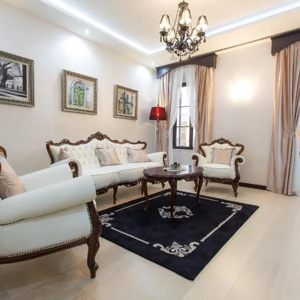 Pearl Apartments, hotell i Kotor