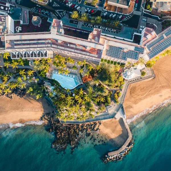 Hotel Fariones, hotel di Puerto del Carmen