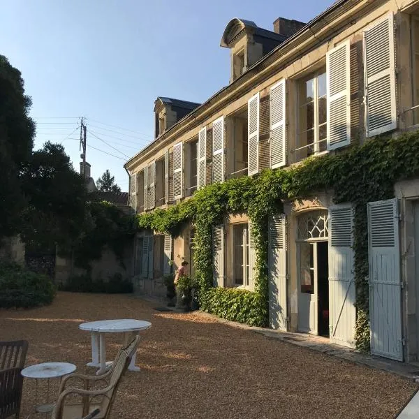 Abbaye de Saint Jean de Bonneval, Hotel in Thouars