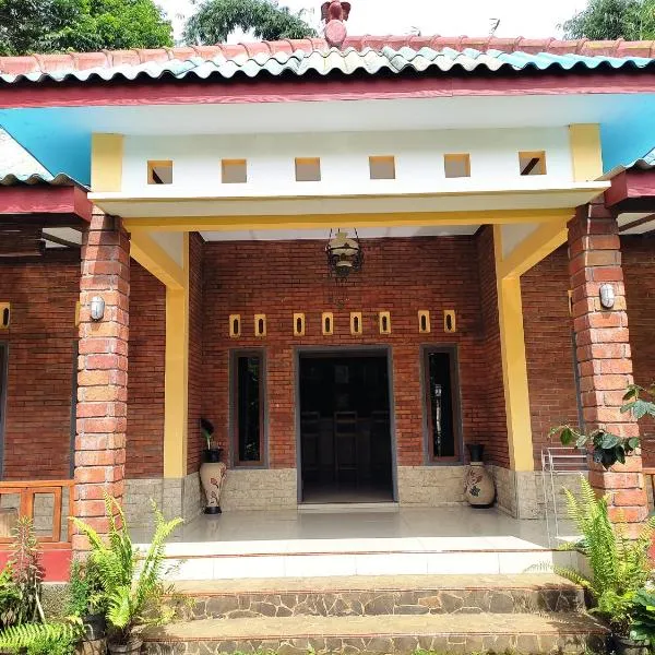 KOPIKUIN bromo homestay, hotel sa Probolinggo