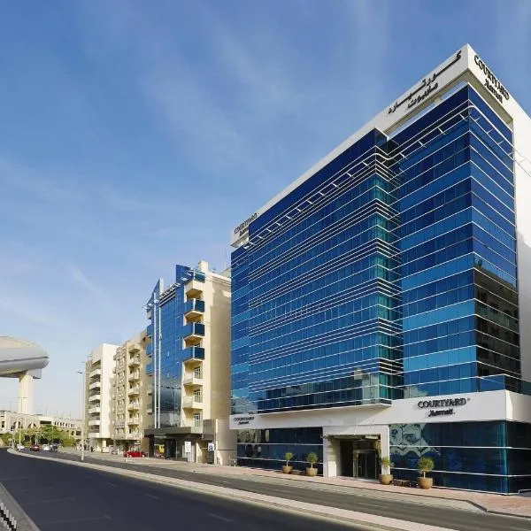 Courtyard by Marriott Dubai, Al Barsha, готель у Дубаї