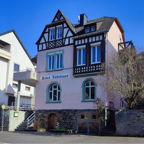 Gästehaus im Alten Fährhaus, ξενοδοχείο στο Κόχεμ