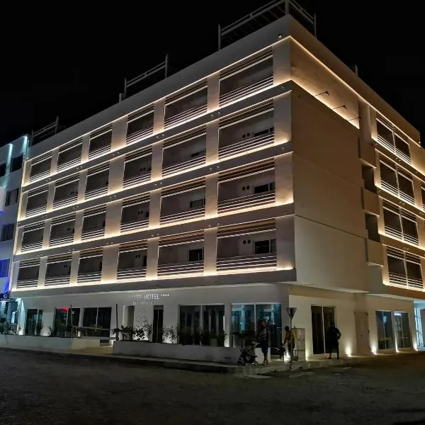 Oasis White Hotel, Hotel in Sal Rel