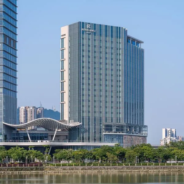 Renaissance Zhuhai Hotel, hotel en Zhuhai