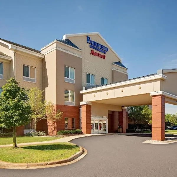 Fairfield Inn & Suites by Marriott Detroit Metro Airport Romulus, hotell sihtkohas Romulus