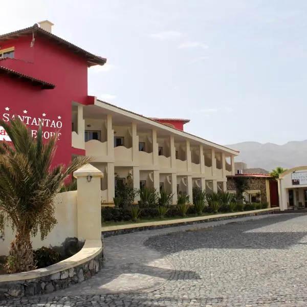 Hotel Santantao Art Resort, hotel Porto Novo