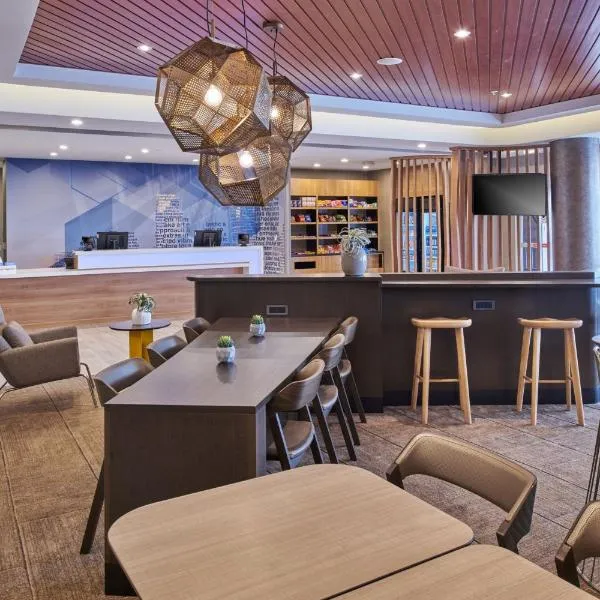 SpringHill Suites by Marriott Detroit Dearborn, hotel em Dearborn