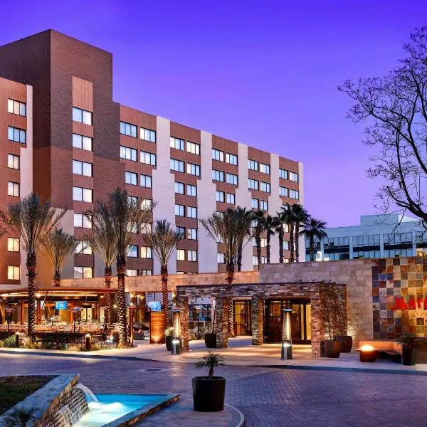 Los Angeles Marriott Burbank Airport, хотел в Бърбанк