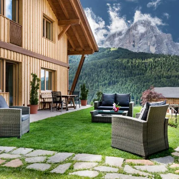 Villa Solinda App Puccini: Selva di Val Gardena'da bir otel